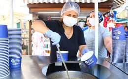 Antalya Büyükşehir Belediyesi 40 bin aşure ikram edecek